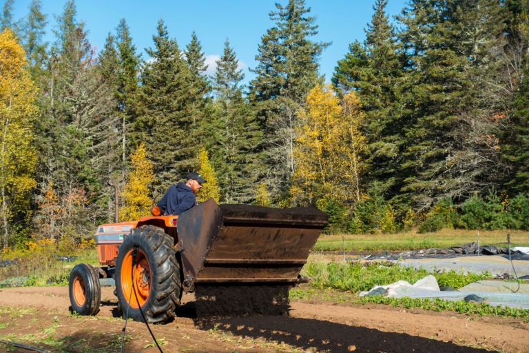 small-scale compost spreader